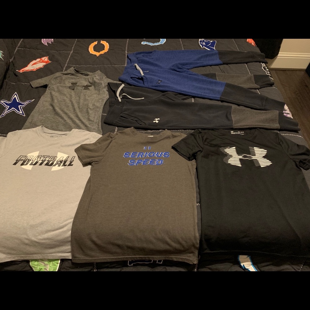 Lot of Youth Medium Under Armour